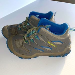 Merrell Chameleon Waterproof hiking/winter type boots. Size 7M/EU38